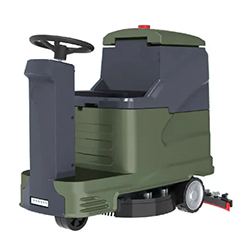 AUTORÉCUREUSE AUTOPORTÉE IZY-926 AVEC TRACTION 26